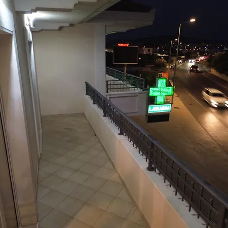 شقة Novi Skrape U Samom Centru S Parkingom تروغير